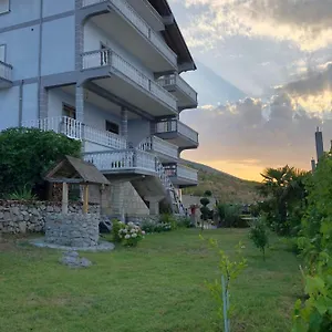 Bella Vista Bed & Breakfast