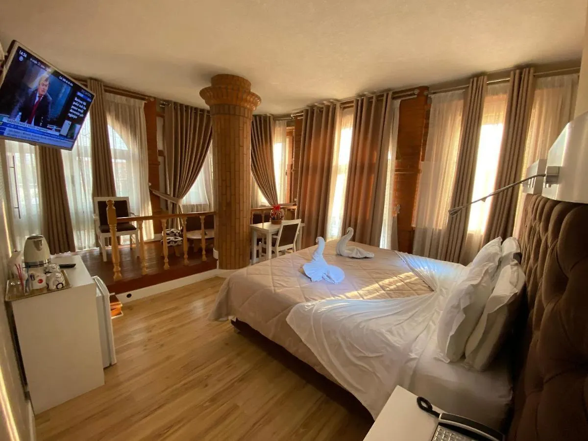 The Red Bricks Hotel Shkoder 4*,  Albania