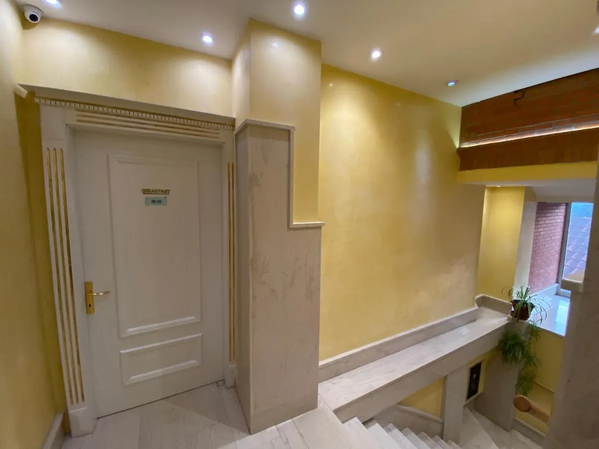 The Red Bricks Hotel Shkoder