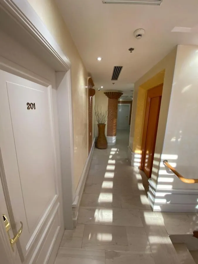 The Red Bricks Hotel Shkoder