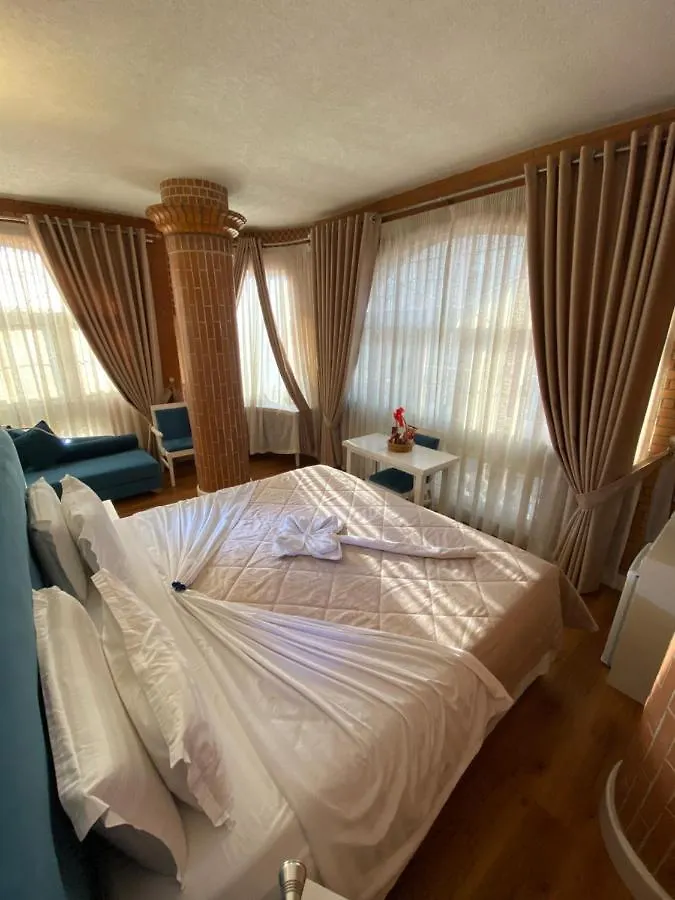 The Red Bricks Hotel Shkoder 4*,  Albania